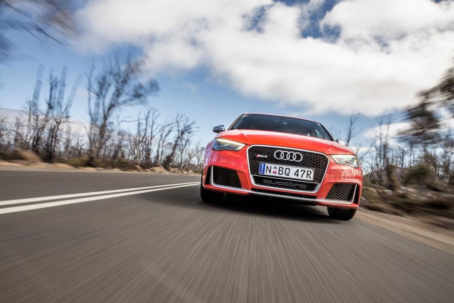  Audi RS3 Sportback (8V) 2015 года  (AU) (фото 15 из 30)
